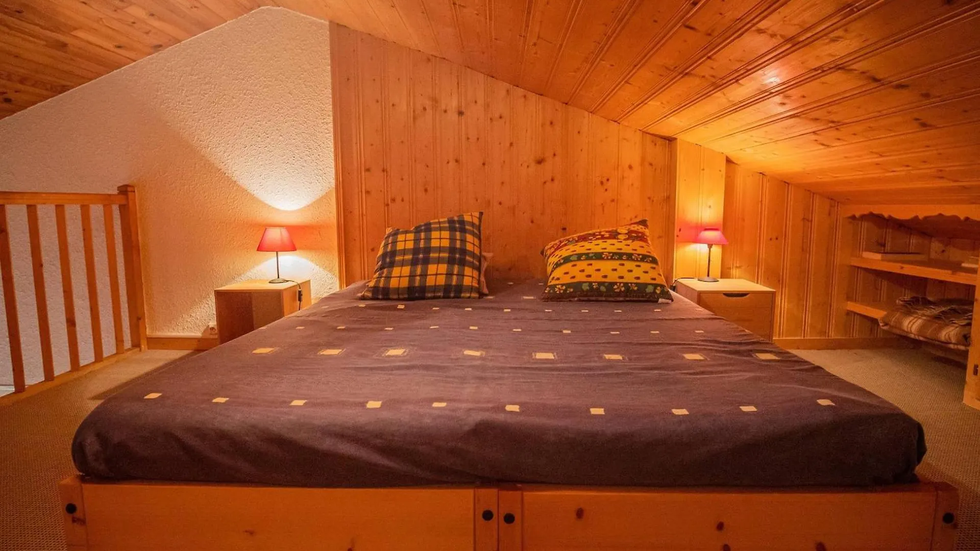 Charmant 2 Pieces Mezzanine, Skis Aux Pieds, Proche Esf Et Commerces - Hameau Le Mottet - Fr-1-356-188 Valmorel 0*,  Frankrike